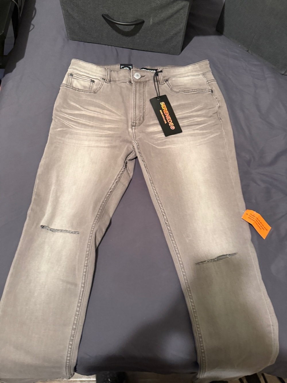 Seven7 Men’s Skinny Light Gray Ripped Jeans
